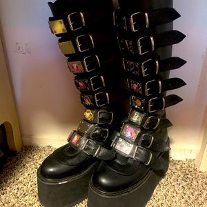 Demonia’s- Damned 318 - All man mad metal